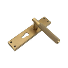 Diamond Knurled Backplate Handle 204mm – M481 Series