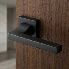 Veranda Luxury Handle