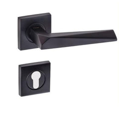 Turkish Prizma door handle with a sleek design, featuring a 52mm rose and 139mm handle length, providing a secure and comfortable grip for enhanced functionality and style.