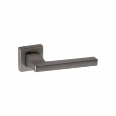 Turkish Do?anlar Turkuaz handle with a modern design, featuring a 52mm rose and 142mm handle length, offering a sleek and durable grip to elevate your decor.