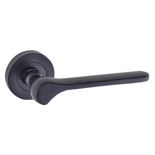 Turkish Anka door handle with a sleek modern design, featuring a 55.5mm rose and 135mm handle length, combining elegance, durability, and functionality for any door.
