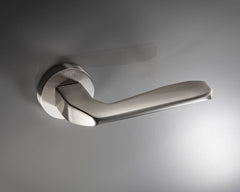 Turkish Falcon door handle with a sleek lever on rose design, featuring a 52mm rose and 139mm handle length, offering ease of use and a sophisticated touch to enhance any room.