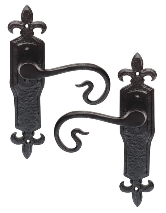 Euro Art Hardware Lever Latch - 222mm x 50mm in Black Antique, classic Lever On Backplate design, premium craftsmanship, versatile application, and easy installation.