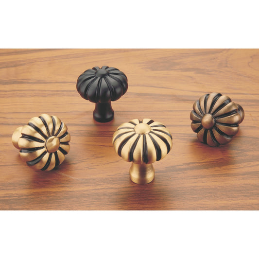 Clavis Luxury Cabinet Knob - Multiple Sizes