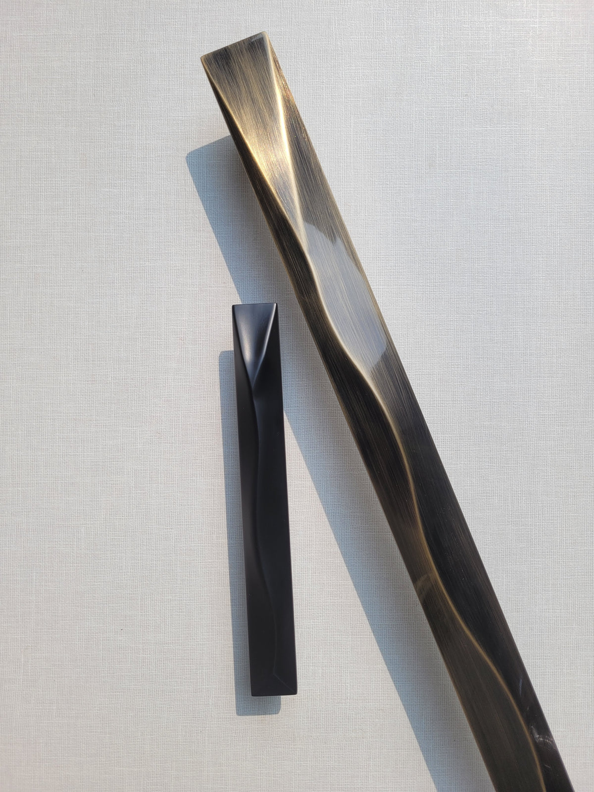Fluent Luxury Interior Door Pull Handle (Multiple Sizes)