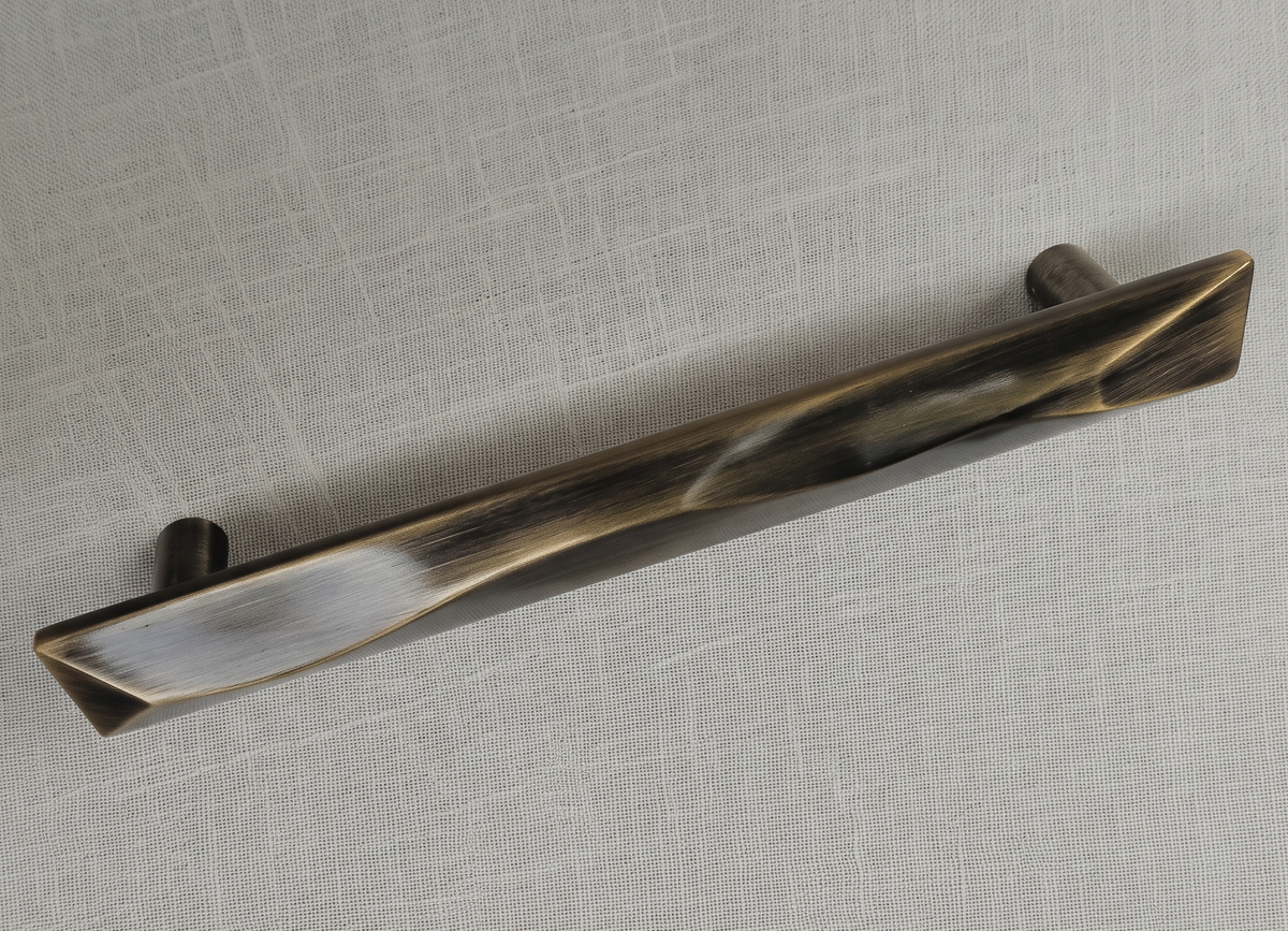 Fluent Slim Luxury Interior Handle for Main & Cabinet Doors  (Multiple Sizes)