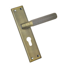 Diamond Knurled Backplate Handle 204mm – M501 Series