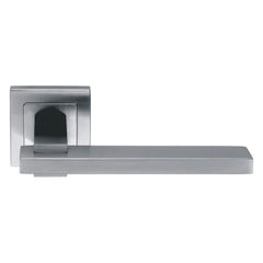 Lever on Square Rose