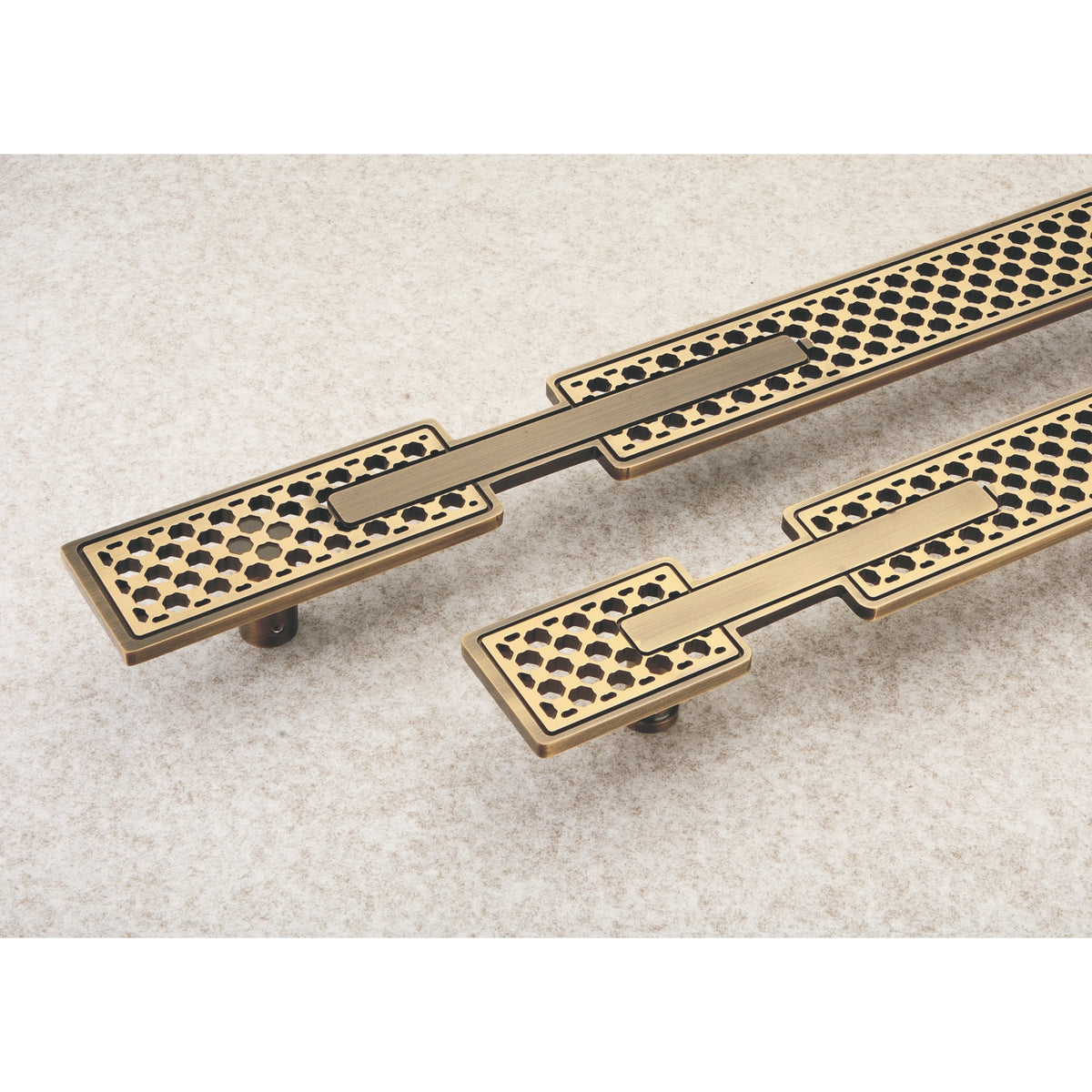 Skyla Luxury Interior Door Pull Handle (Multiple Sizes)