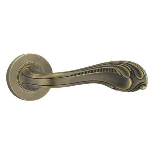 Farrar Lever on Rose - 130mm x 34mm